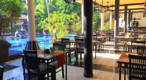 Hotel Flower Garden - Image 4