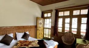 Sojhaholidayinn - Image 2