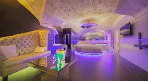 Cleros Sky Lounge - Image 3