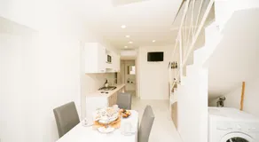 La Piazzetta Boutique Apartments - Image 4