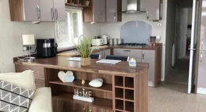 Haven Caravan Sleeps 6 Pet Friendly - Image 3