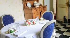 Royal Hubert - Image 5