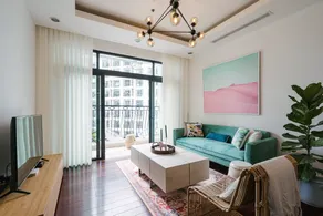 ChizzHomes Serviced Apartment Vinhomes Royalcity - Image 3