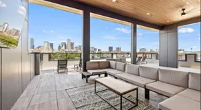 Trendy 1BR w 10ft Ceilings FREE Parking Pet Friendly - Image 2