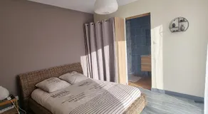 Chambre avec piscine partagée - Image 2