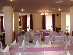 Hotel Liliacul - Image 2