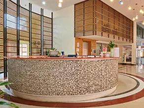 Eastiny Plaza hotel - Image 2