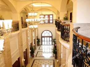 Zhengxie Club Hotel - Image 3