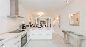 Appartement Andalucia Garden Club Puerto Banus avec vue sur la mer - Image 4