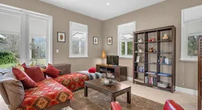 Lastover Cottage - Image 2