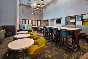 Hampton Inn & Suites by Hilton Indianapolis South Greenwood - Image 5