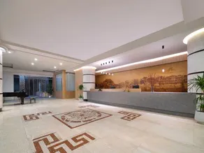 Phoenix Jinling Embroidery International Hotel - Image 2