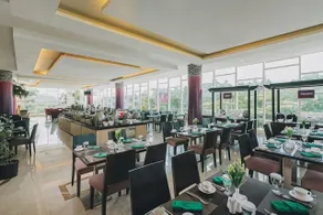 Claro Hotel Kendari - Image 3