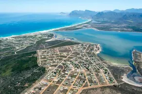Fisherhaven Guest House - Image 2