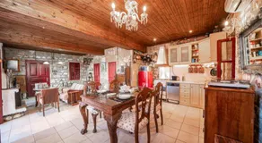 NATALIAs MANSION - Image 4