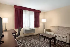 Americas Best Value Inn & Suites - Image 5