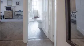 Dragons Den - 2 Bedroom Apartment - Tenby - Image 4