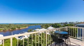 Creekside Coastal Escape on Hungerford - Image 5