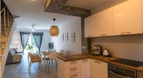 Holiday Cosy Home - Image 4