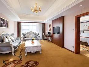 Vienna International Hotel Guangxi Baise Tianyang - Image 2