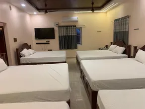 Abirami arulagam/ Abibarathi cottages - Image 2