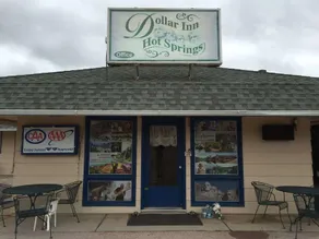 Dollar Inn Hot Springs - Image 3