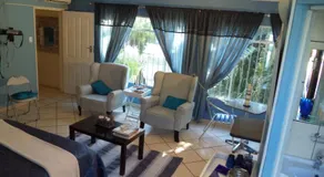 Heatherdale Guesthouse & Shuttle Services - Image 2