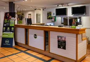 B&B HOTEL Grenoble Universite 2 - Image 4