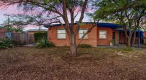 Beverly - Image 3