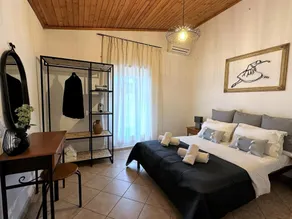 Villa in Margarites with Pool and Mountain Views - Image 2