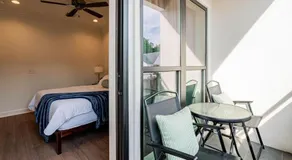 Modern 3BR 2 and a half BA Townhome, Heart of Town - Image 5