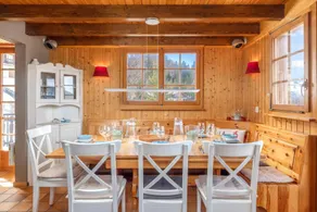 Chalet La Dame Blanche Perfect Family retreat - Image 4