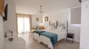 El Tesorillo II - Image 2