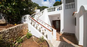 Spacieuse maison de vacances entièrement équipée avec terrasse, piscine et barbecue | Vue plage | À côté de la plage - Image 5