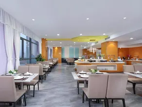Vienna International Hotel Wuhan Yangtze River Second Bridge Hankou Riverside - Image 3