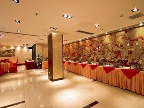 Sanyuan Hotel - Image 2