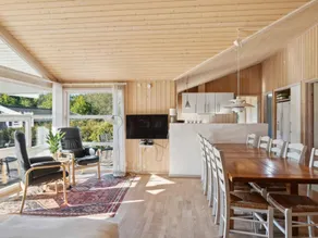 Casa vacacional con sauna, barbacoa y jardín - Image 2
