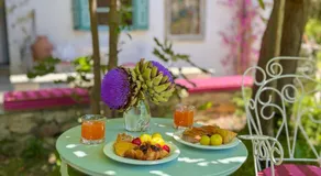 LAGO Skiathos Guest Suites - Image 5