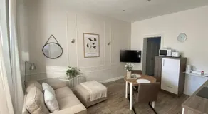 Apartment 229 - Image 2