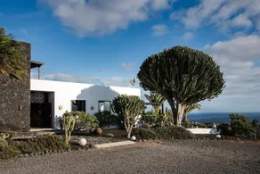 5 Suites Lanzarote - Image 3