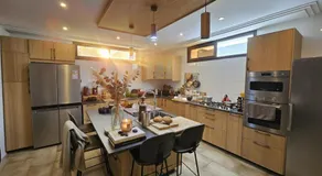 Villa Lumiere-Luxury Retreat with Private Spa and Garden - Image 4