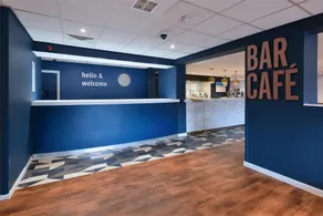 Travelodge Ashford - Image 3