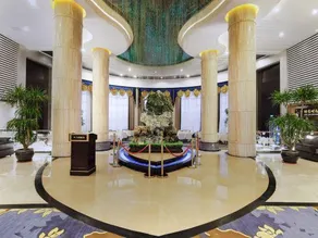 Country Garden Phoenix Hotel - Image 3
