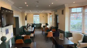 Captain Howey Hotel - Image 5