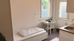 Charmante City Apartments - Image 3
