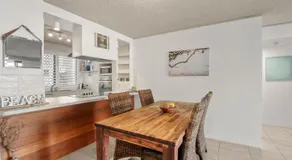Sealanes Unit 8 Kings Beach QLD - Image 3