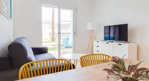 Small Oasis 2386 Groundfloor 5 min from the beach - Image 2