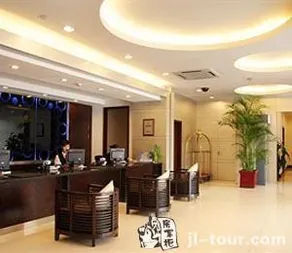 Days Inn Forbidden City Beijing - Image 4