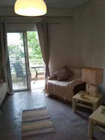Beautiful Apartment in front of the sea with a mountain view - Image 2