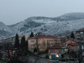 Apartment with Mountain view - Image 3